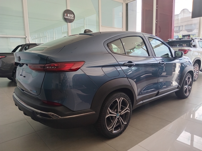 fiat fastback impetus 1.0t 200 hybrid at fiat fastback impetus 1.0t 200 hybrid at