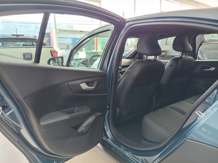 fiat fastback impetus 1.0t 200 hybrid at fiat fastback impetus 1.0t 200 hybrid at