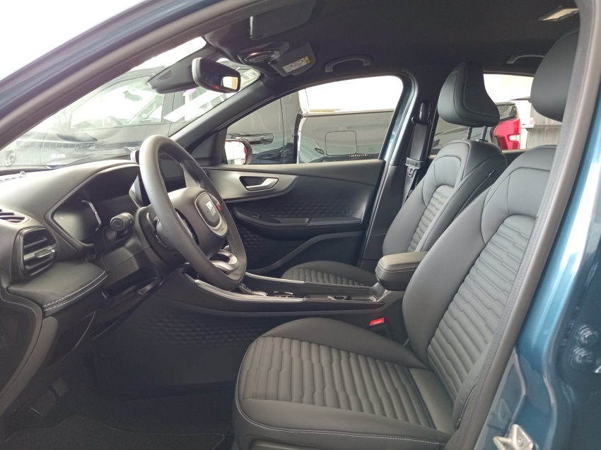 fiat fastback impetus 1.0t 200 hybrid at fiat fastback impetus 1.0t 200 hybrid at