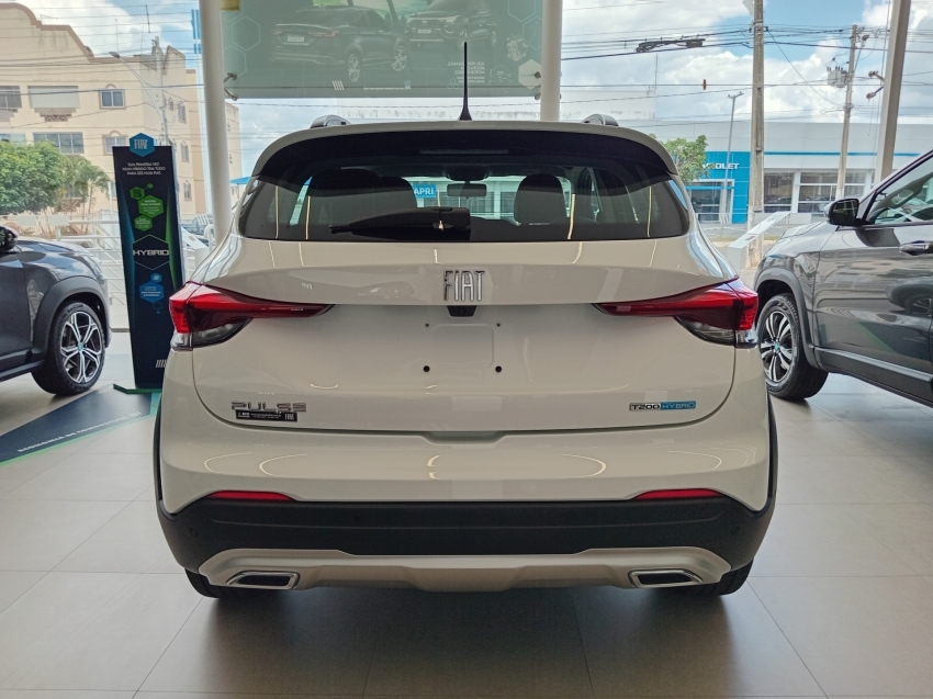 fiat pulse audace 1.0t 200 hybrid at fiat pulse audace 1.0t 200 hybrid at