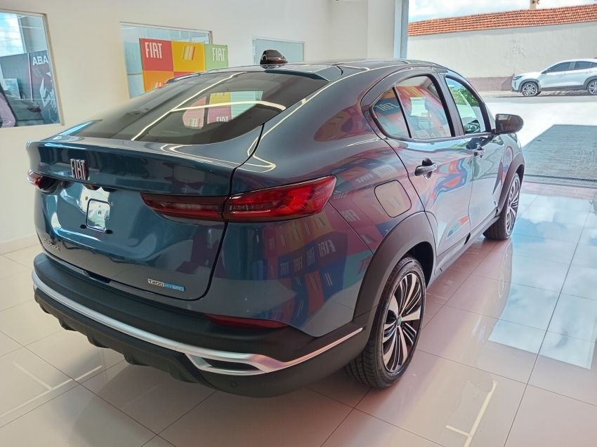 fiat fastback audace 1.0t 200 hybrid at fiat fastback audace 1.0t 200 hybrid at