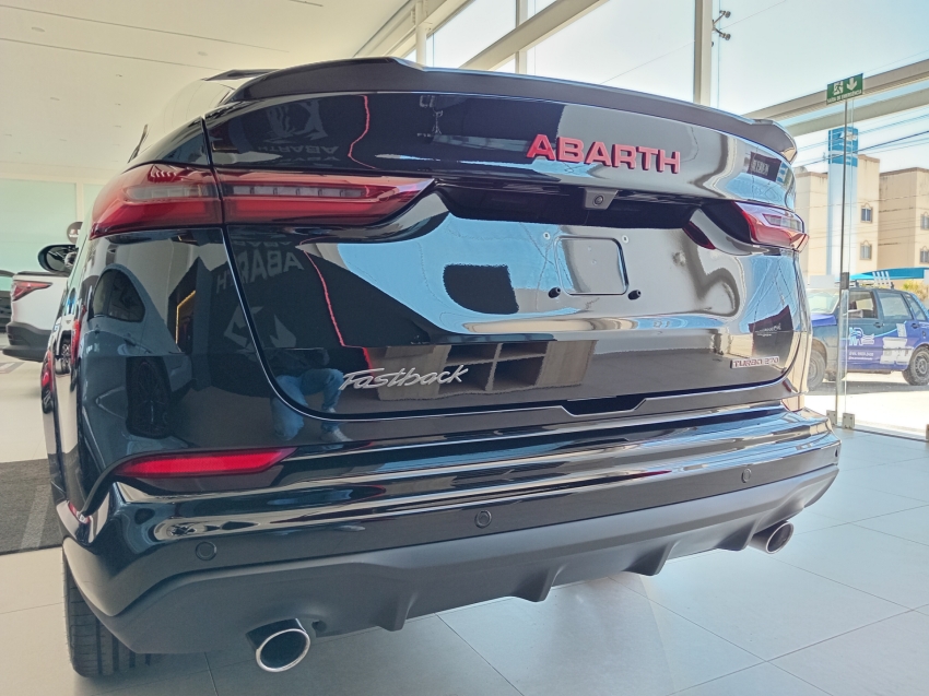 fastback abarth 1.3t flex at fastback abarth 1.3t flex at