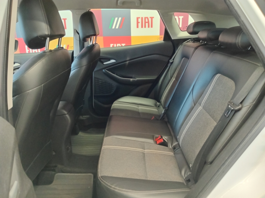 tracker 1.0t flex ltz at12