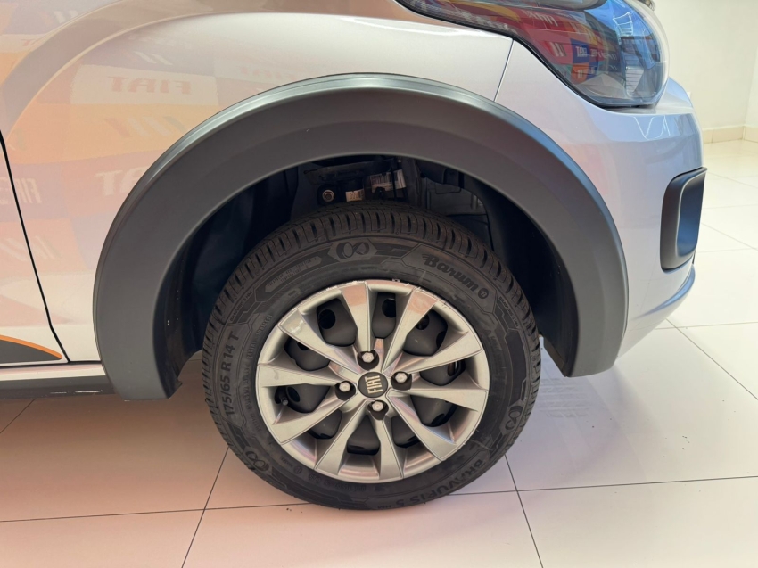 fiat mobi 1.0 firefly flex trekking manual 4p 202515