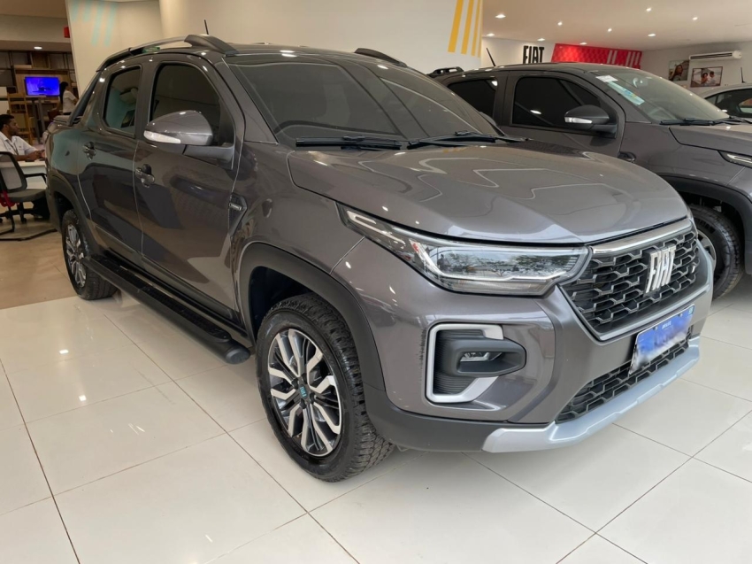 fiat strada 1.0 turbo 200 flex ranch cd cvt 4p automatico 2025