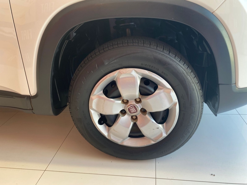 fiat toro 1.8 16v evo flex freedom at6 4p automatico 201715