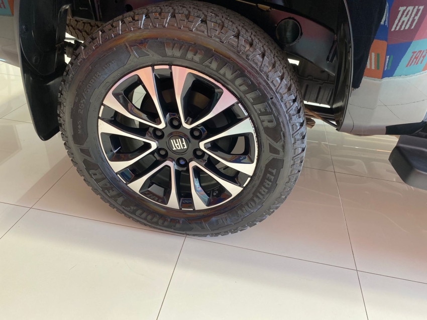 fiat titano 2.2 turbo diesel ranch 4x4 at6 4p automatico 202516