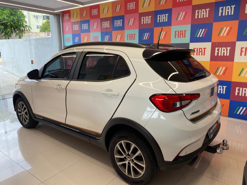 fiat argo 1.3 firefly flex trekking cvt 4p automatico 20243
