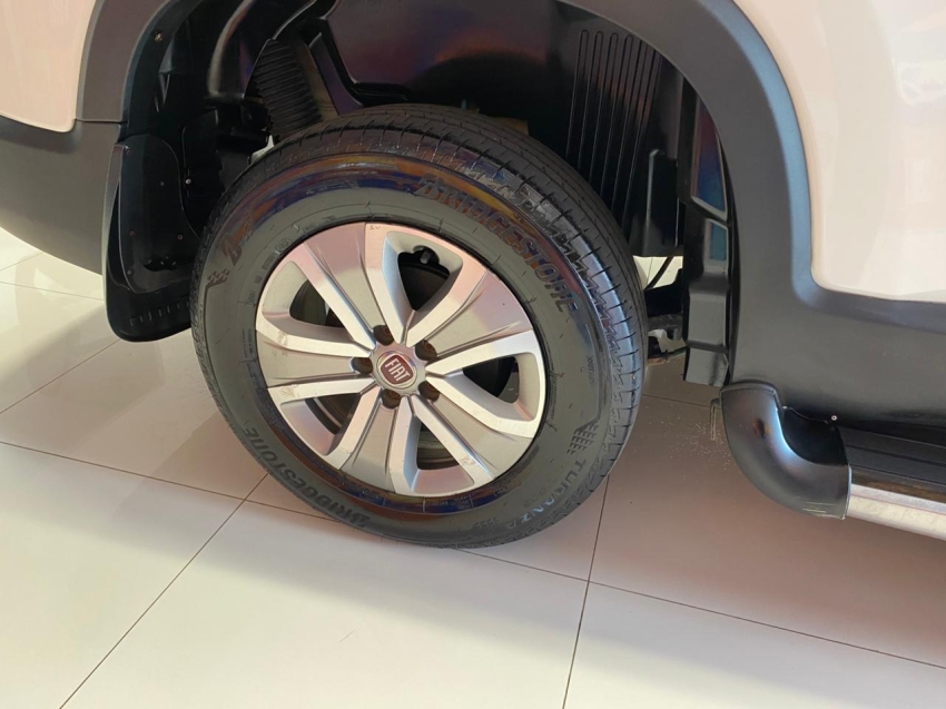 fiat toro 1.8 16v evo flex freedom at6 4p automatico 201915