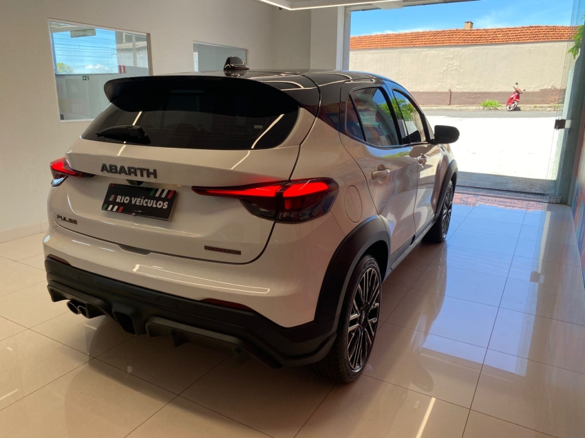 fiat pulse 1.3 turbo 270 flex abarth at6 4p automatico 20255