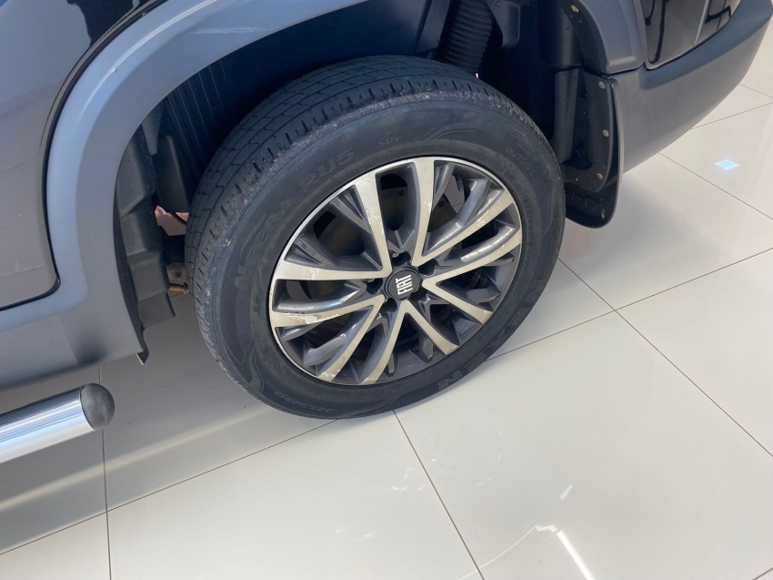 fiat toro 2.0 16v turbo diesel ranch 4wd at9 4p automatico 202213