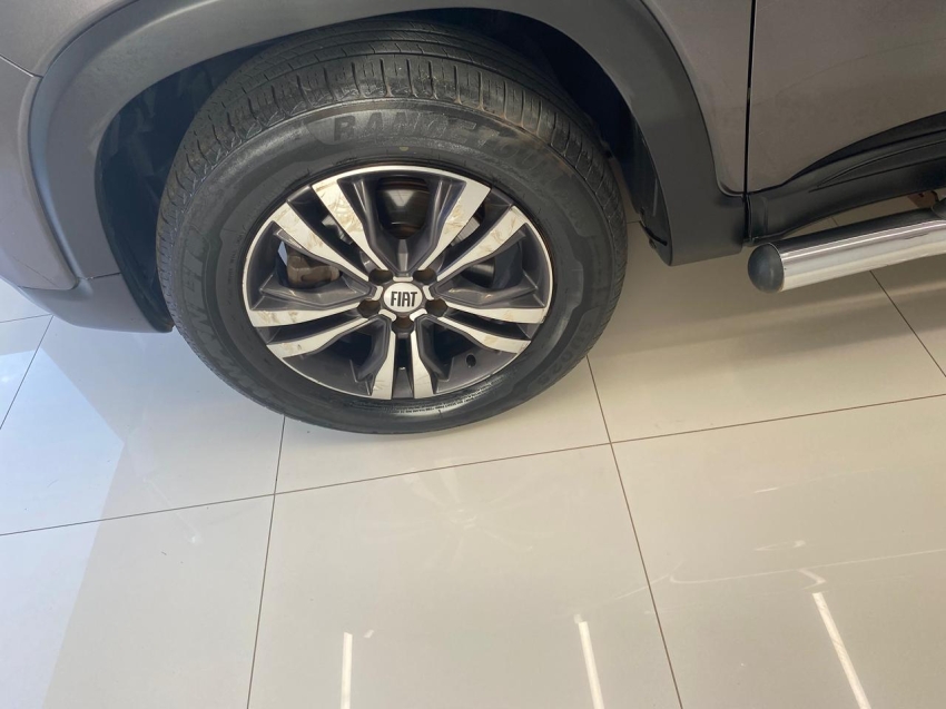 fiat toro 2.0 16v turbo diesel freedom 4wd at9 4p automatico 202214