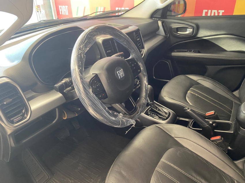 fiat toro 2.0 16v turbo diesel freedom 4wd at9 4p automatico 20227