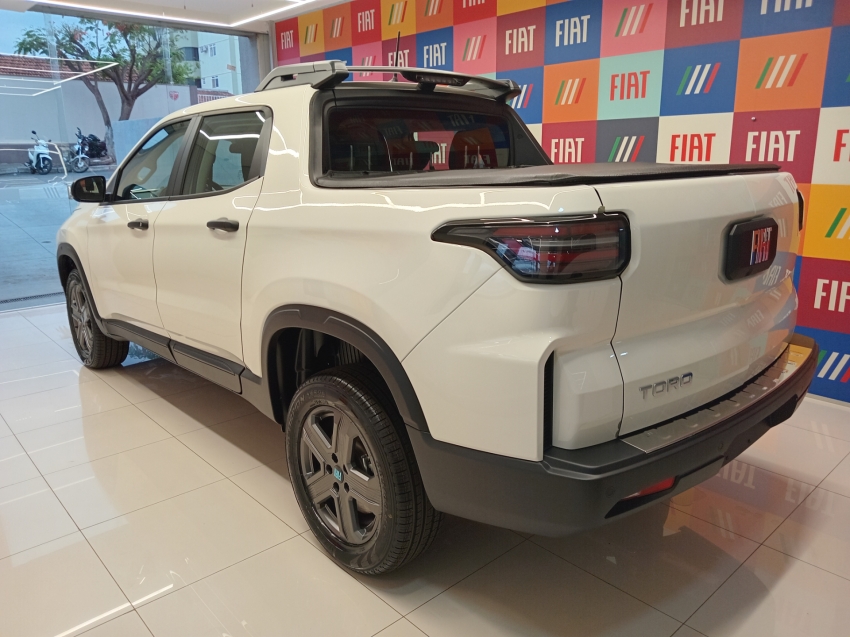 fiat toro 1.3 turbo 270 flex endurance at6 4p automatico 20265