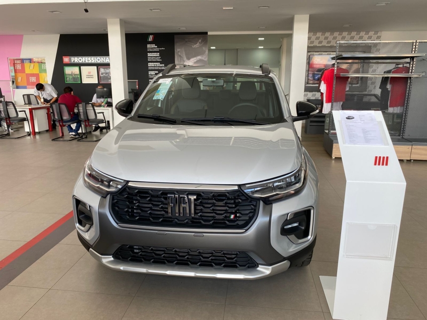 fiat strada 1.0 turbo 200 flex ranch cd cvt 4p automatico 20261