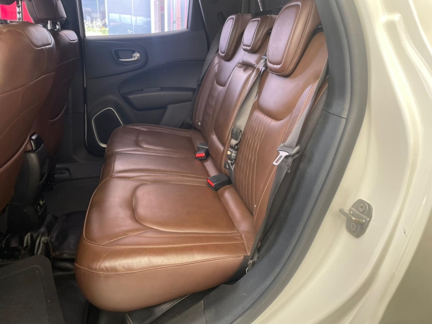 fiat toro 2.0 16v turbo diesel ranch 4wd at9 4p automatico 20226