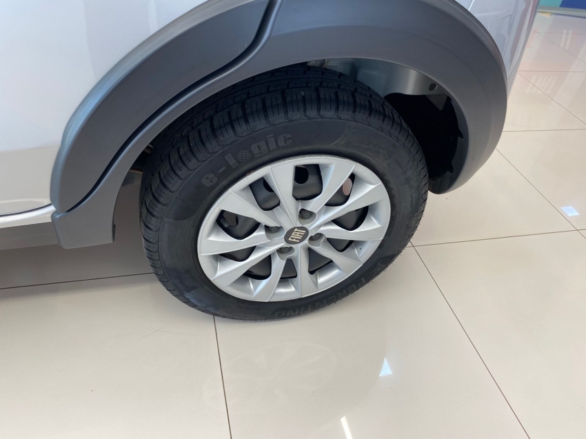 fiat mobi 1.0 evo flex like. manual 4p 202313