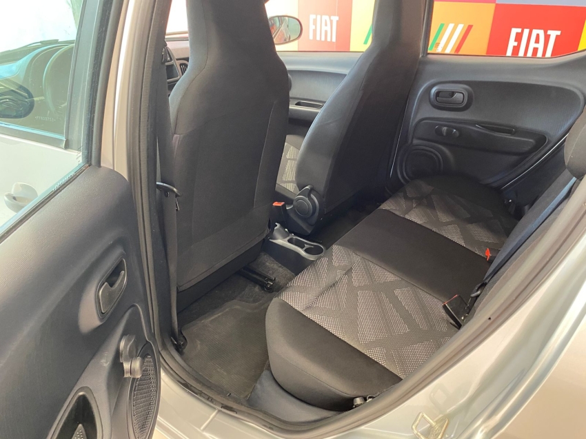 fiat mobi 1.0 evo flex like. manual 4p 202311