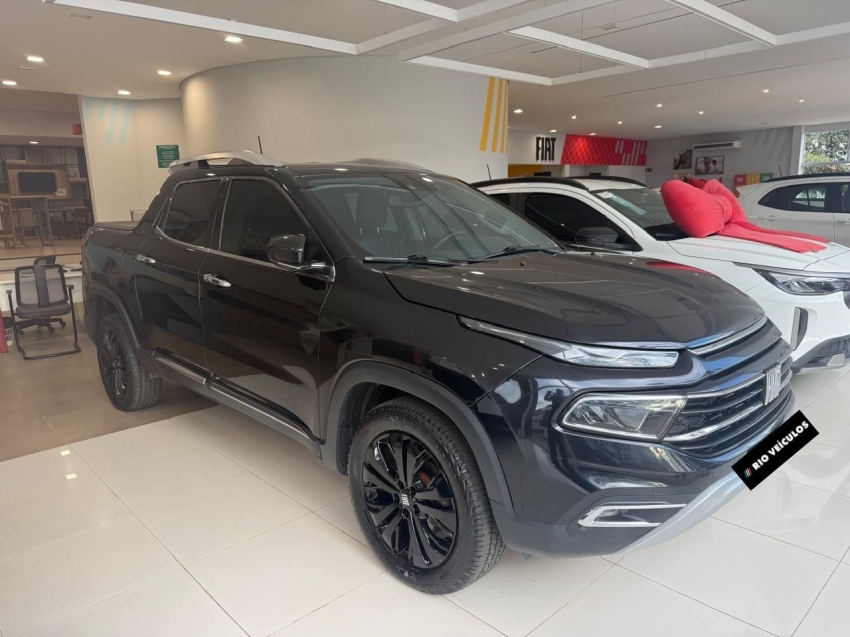 fiat toro 2.0 16v turbo diesel volcano 4wd at9 4p automatico 2022