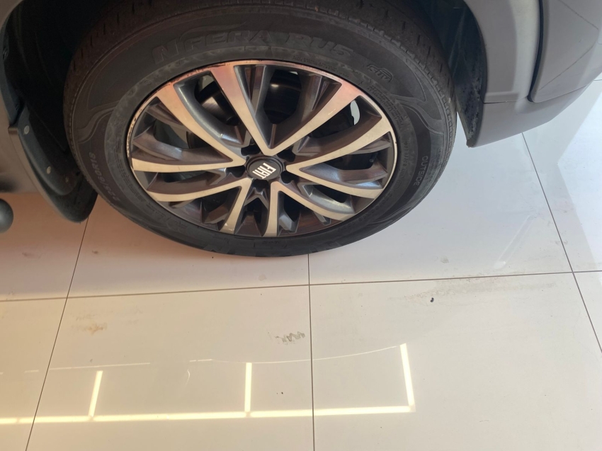 fiat toro 2.0 16v turbo diesel ranch 4wd at9 4p automatico 202216