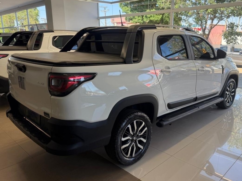fiat strada 1.0 turbo 200 flex ranch cd cvt 4p automatico 20245
