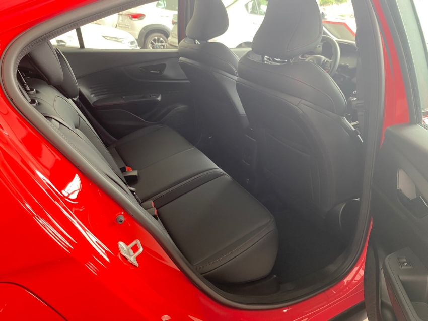 fiat fastback 1.3 turbo 270 flex abarth at6 4p automatico 202616