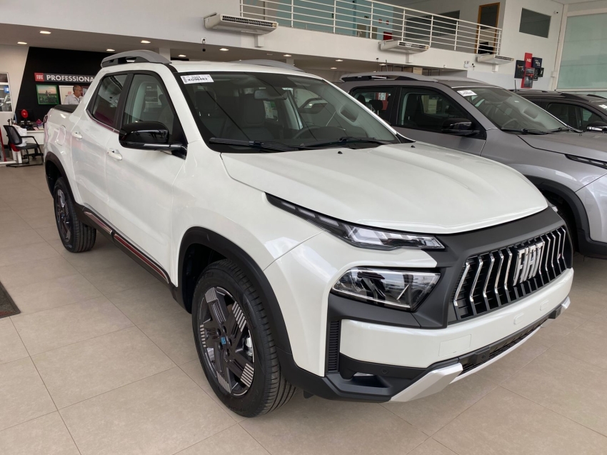 fiat toro 1.3 turbo 270 flex volcano at6 4p automatico 20261