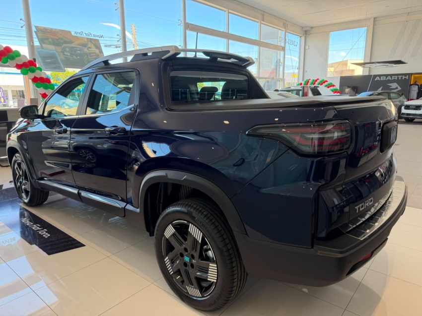 fiat toro 1.3 turbo 270 hybrid volcano at6 hibrido 4p automatico 20273