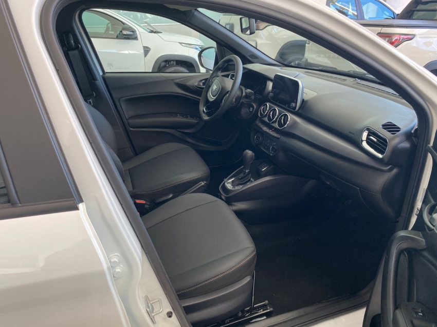fiat argo 1.3 firefly flex trekking cvt 4p automatico 20268