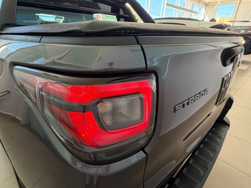 fiat strada 1.0 turbo 200 flex ultra cd cvt 4p automatico 20275