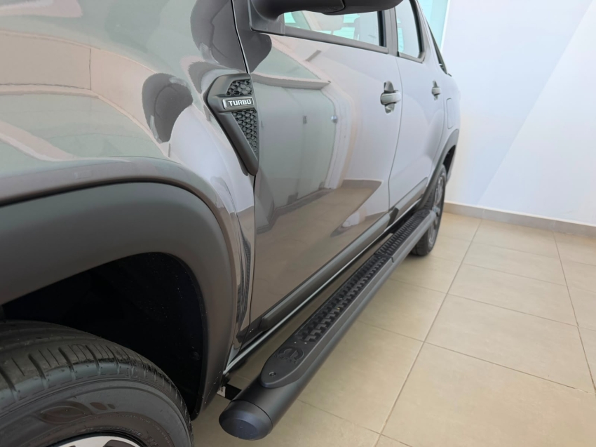 fiat strada 1.0 turbo 200 flex ultra cd cvt 4p automatico 202713