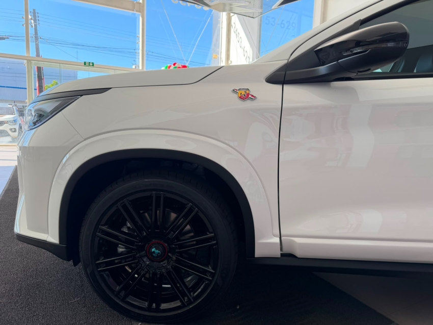 fiat fastback 1.3 turbo 270 flex abarth at6 4p automatico 20265
