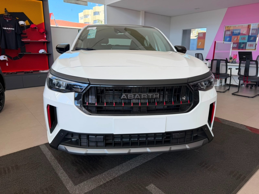fiat fastback 1.3 turbo 270 flex abarth at6 4p automatico 20263