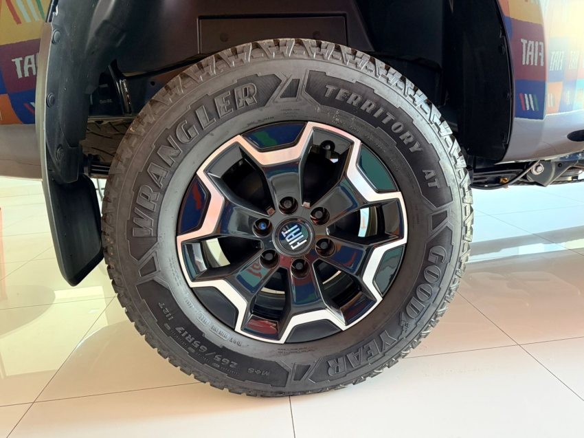 fiat titano 2.2 turbo diesel volcano 4x4 at6 4p automatico 202515