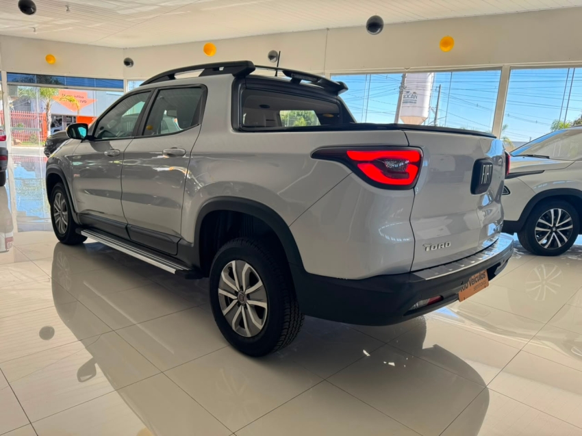 fiat toro 1.8 16v evo flex freedom at6 4p automatico 20183