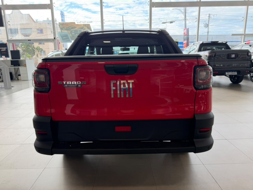 fiat strada 1.3 firefly flex volcano cd cvt 4p automatico 202712