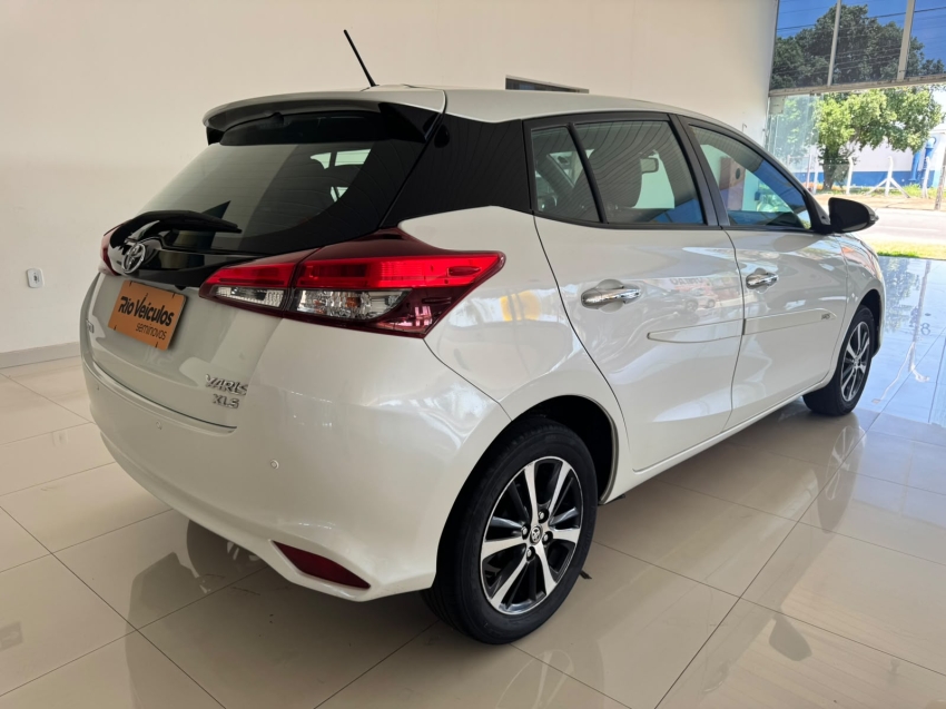toyota yaris 1.5 16v flex xls multidrive 4p automatico 20195