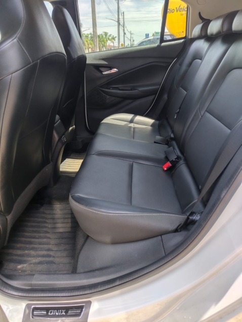 chevrolet onix 1.0 turbo flex automatico 4p 20257