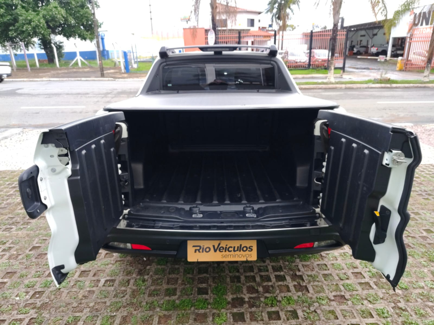 fiat toro 1.3 turbo 270 flex freedom at6 4p automatico 20238