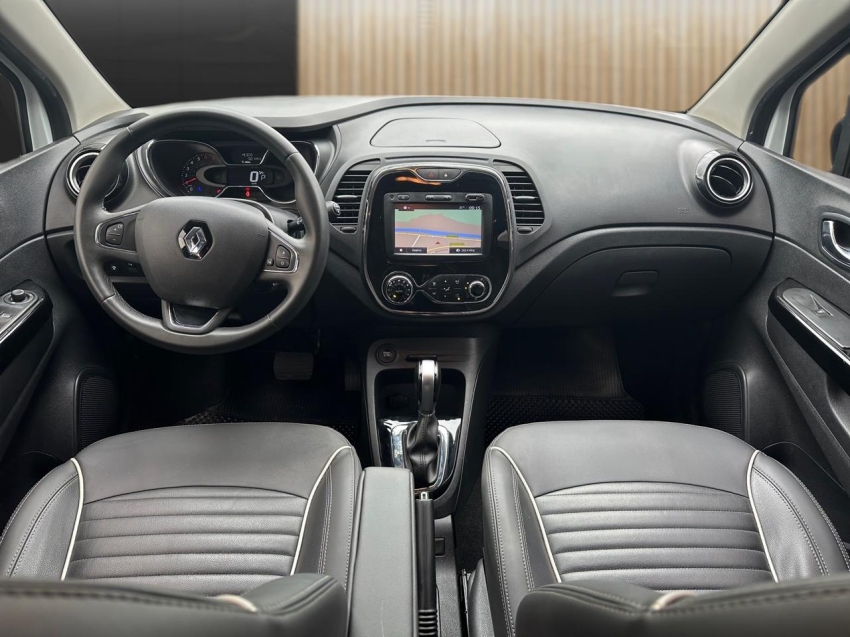 renault captur intense 1.6 cvt 2019 n branca. renault captur intense 1.6 cvt 2019 n branca.