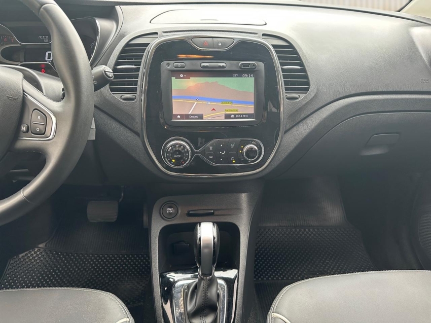 renault captur intense 1.6 cvt 2019 n branca. renault captur intense 1.6 cvt 2019 n branca.