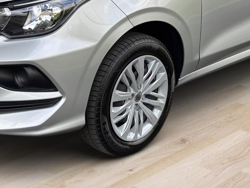 fiat cronos 1.3 firefly flex drive cvt 4p automatico 2023 fiat cronos 1.3 firefly flex drive cvt 4p automatico 2023