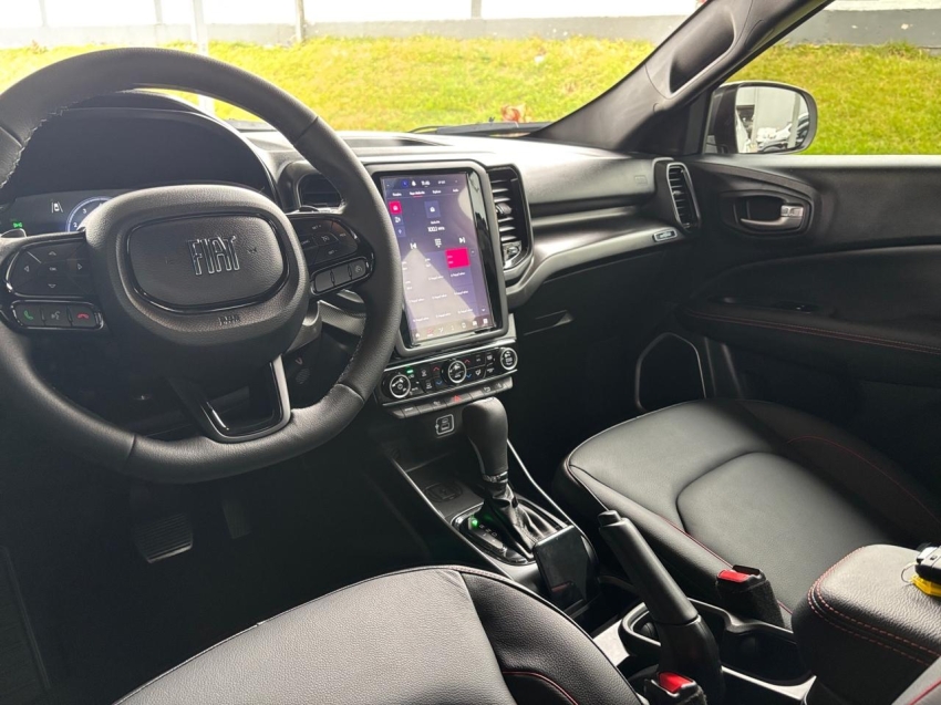 fiat toro 1.3 turbo 270 flex ultra at6 4p automatico 2025
