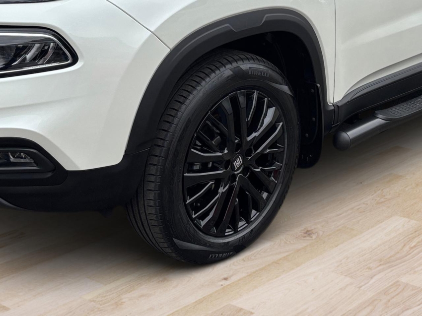 fiat toro 1.3 turbo 270 flex ultra at6 4p automatico 2025