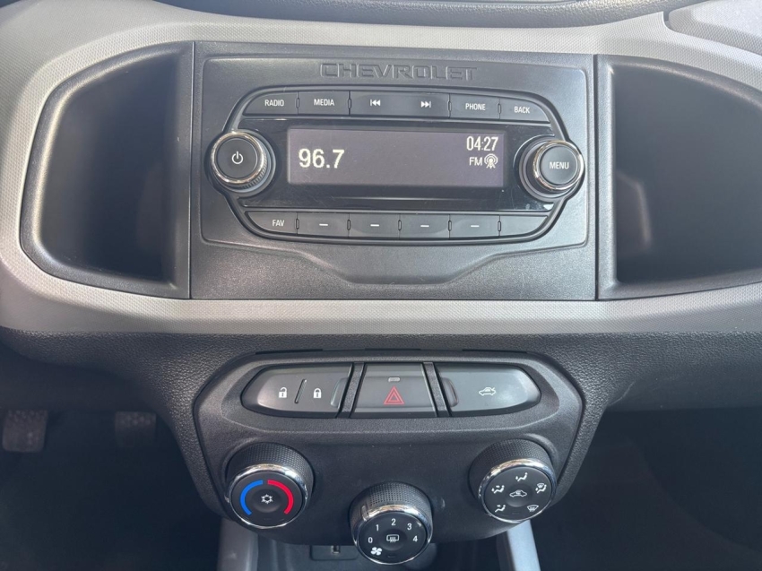 chevrolet onix 1.0 mpfi lt 8v flex 4p manual 2019 chevrolet onix 1.0 mpfi lt 8v flex 4p manual 2019