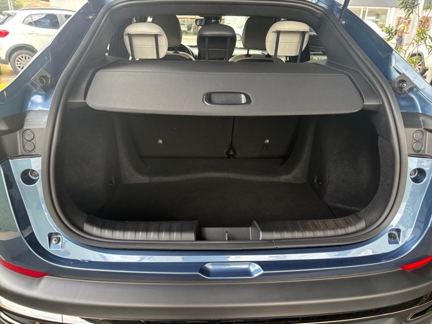 fiat fastback 1.0 turbo 200 hybrid impetus cvt flex 4p automatico 202510