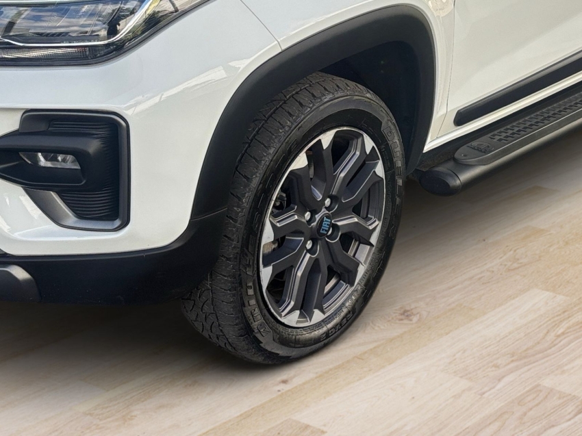 fiat strada 1.0 turbo 200 flex ultra cd cvt 4p automatico 20255