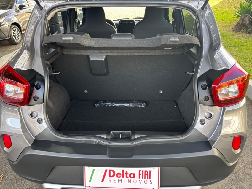 kwid outsider 202611