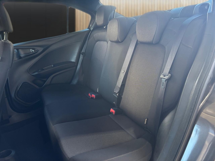 fiat cronos drive 1.3 s-design 23/2410