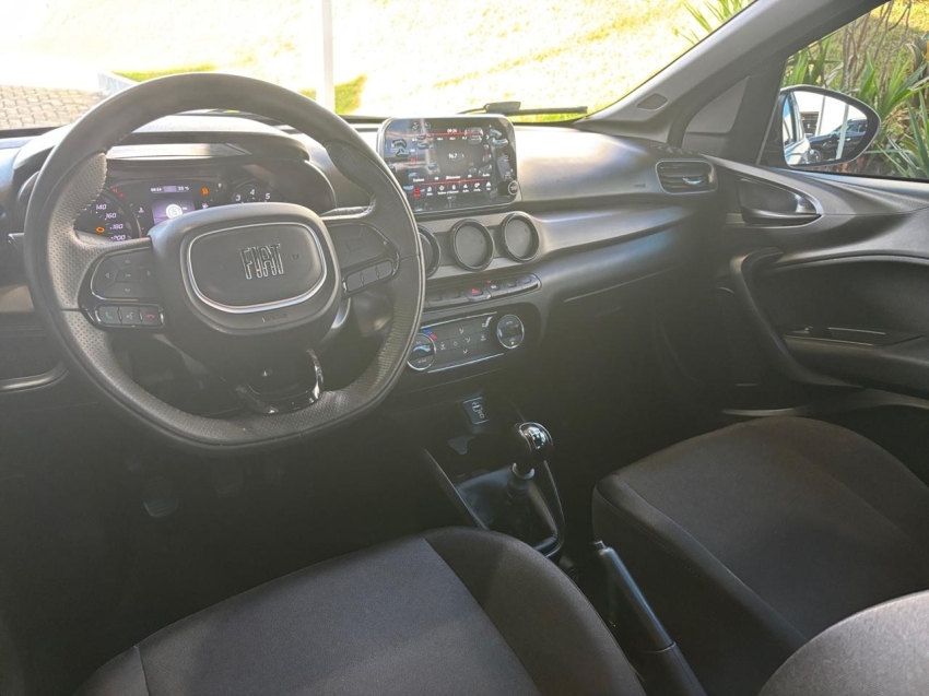 fiat cronos drive 1.3 s-design 23/2412